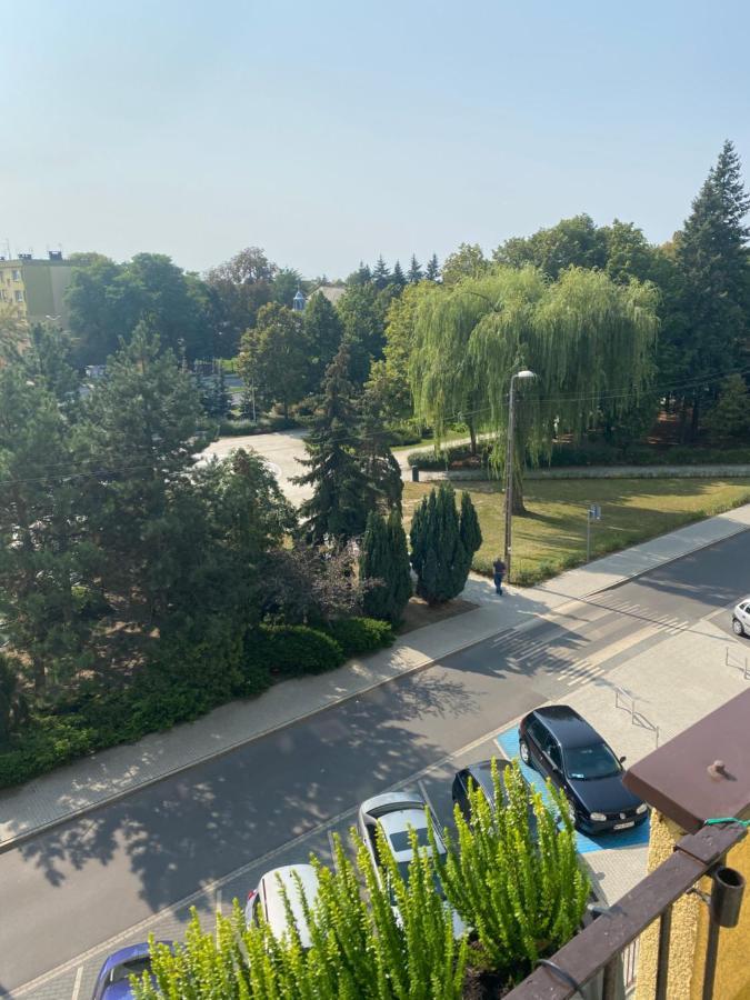Przytulne Mieszkanie 2 Pokojowe Leszno  Bagian luar foto